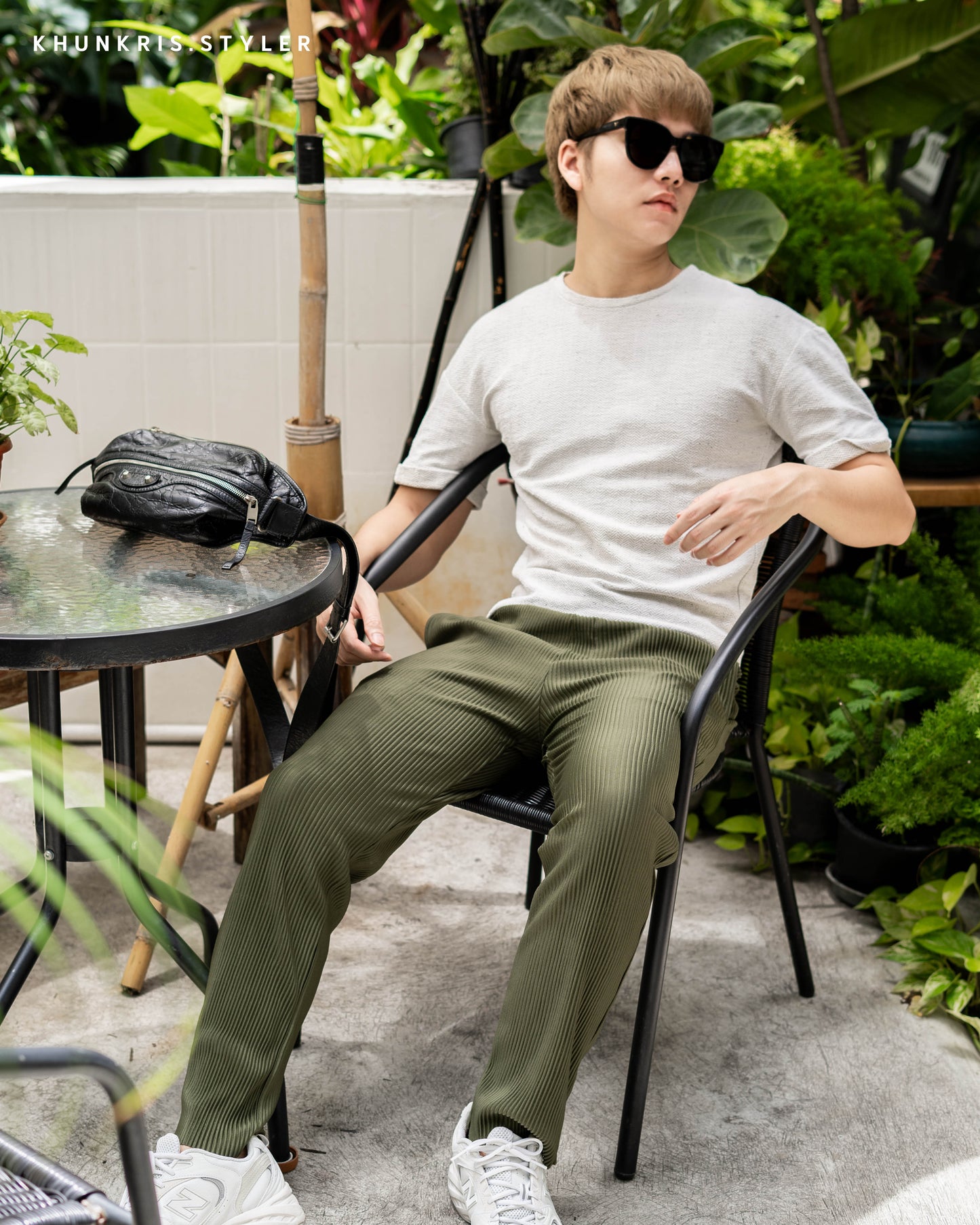 Pleated Pants – Navy Green