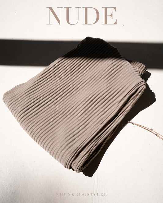 Pleated Pants - Nude  - Khunkris.Styler
